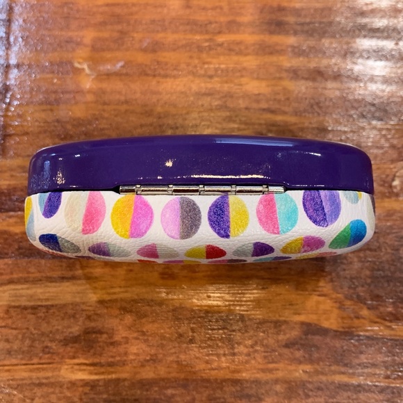 Brighton Mini Box Fashionista "THINK HAPPY BE HAPPY” Pill Box - Picture 5 of 16